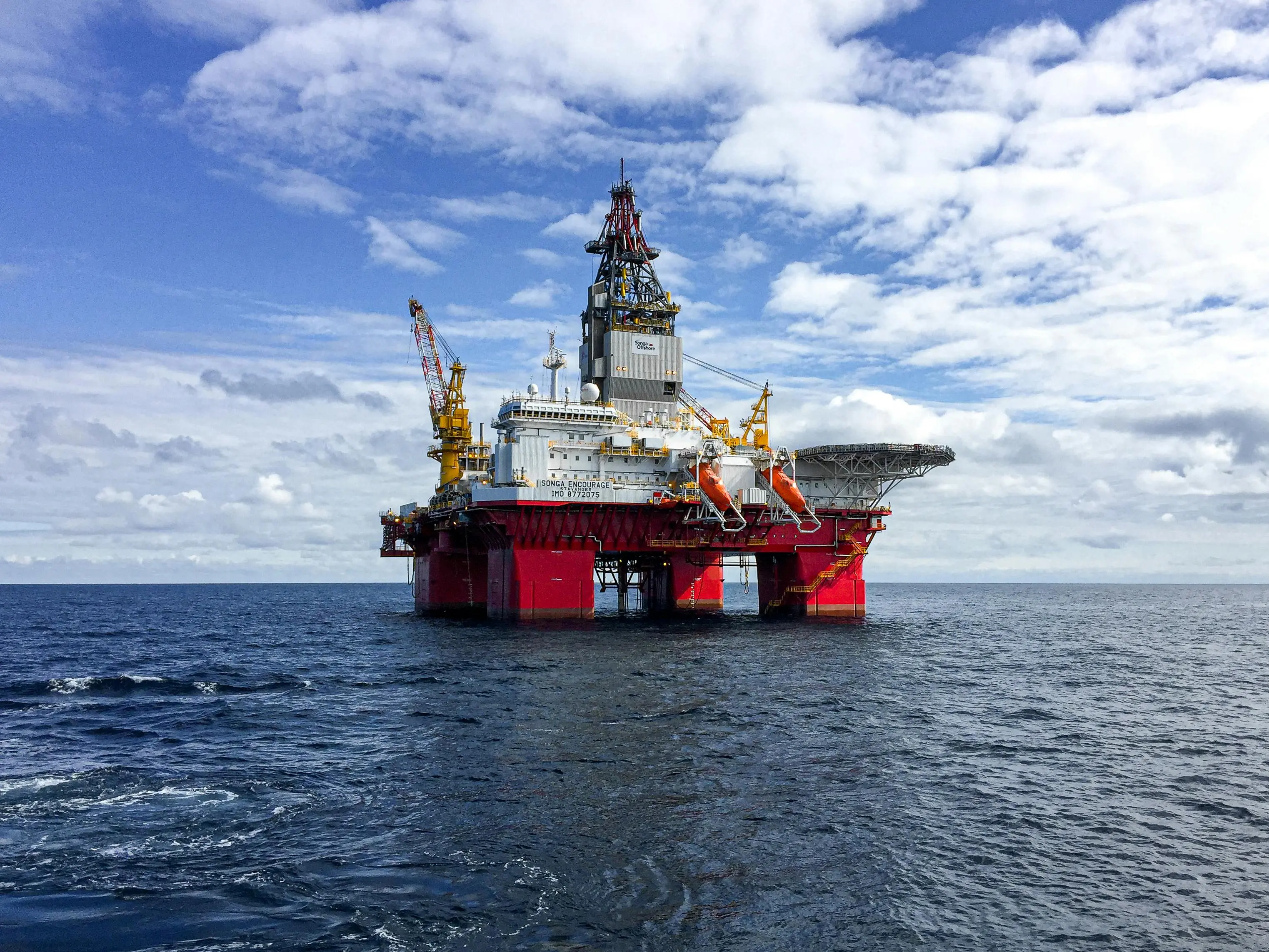 Mercado espera millonarias inversiones en petróleo y gas en Siria una vez EE. UU. levante sanciones