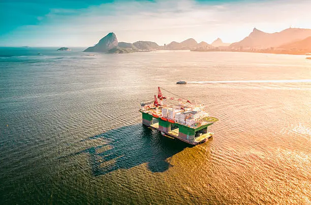Los buques cisterna de petróleo y GNL vuelven a oscurecerse a medida que se profundiza la crisis de Ormuz
